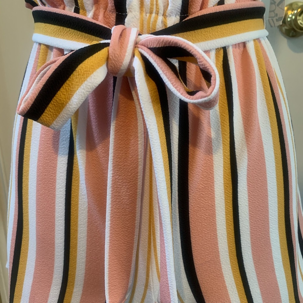 NWT Romper - Picture 5 of 5